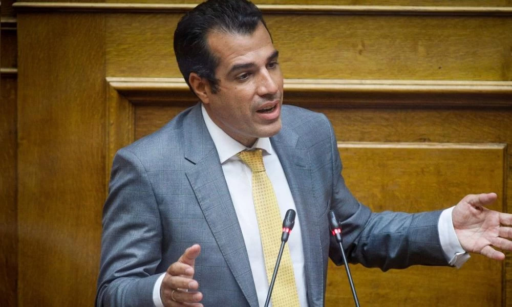 Πλεύρης: Το 5% των υγειονομικών του ΕΣΥ είναι ανεμβολίαστο-Έχει αποτελέσματα η υποχρεωτικότητα